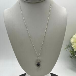 Iolite Center Surrounding CZ’s Pendant Twisted Sterling Silver Rope Chain‎ 20”